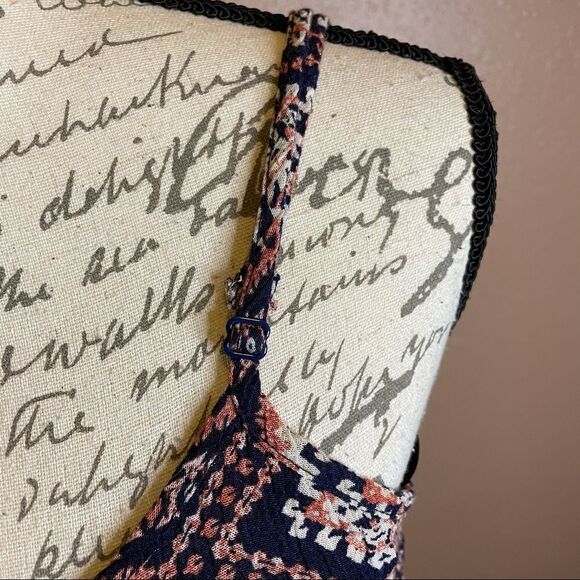 Forever 21 tank top - Picture 3 of 8